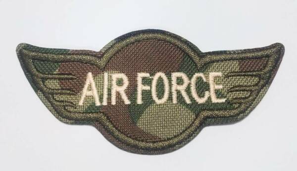 送料無料　USエアフォース　アメリカ空軍　迷彩　戦争　ワッペン　アイロン　パッチ　刺繍　アップリケ　のり付き　スマアク
