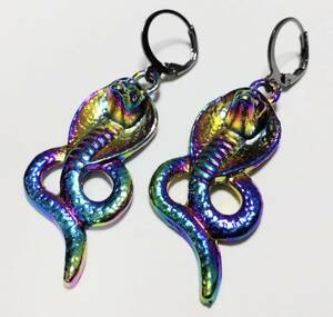  free shipping Aurora ko brass ne-k earrings both ear for snake ...gosi Crocs maak