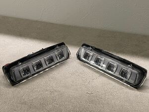 美品 ルーミー M900A LEDデイライト 左右セット トヨタ純正品