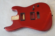 FERNANDES FST Heavy Weight Body 1980年代 ストラト タイプ ボディ 激重 メタリックレッド パーツ付き 良品_画像2