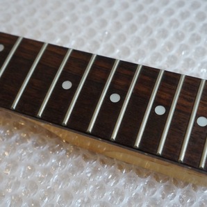 日本製 リプレイスメント ストラト ネック Fenderヘッド メイプル ローズウッド指板 22フレット の画像8