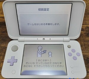 ★送料無料★任天堂 Newニンテンドー2DS LL 本体 ホワイトラベンダー 美品 ソフトおまけ有り 初期化済み