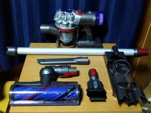 【分解洗浄・通常50分可動】dyson ダイソン V7 Advanced SV37 コードレスクリーナー サイクロン式 掃除機 花粉症対策