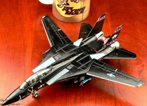 ■即決 ドラゴン 1/72【Ｆ-14D トムキャット アメリカ海軍 VX-9 ヴァンパイアズ VANDY ONE 2003年