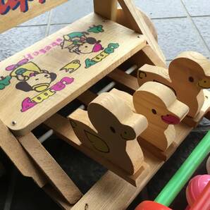 新品箱入り 昭和レトロ 幼児向け 木製押し車の画像4