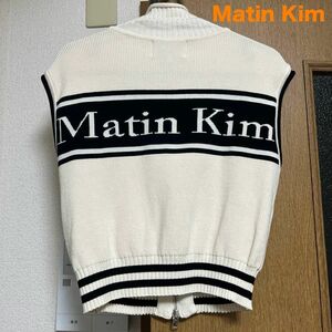 【セール価格】[MATIN KIM] 　スペルポイントストライプ　ニットベスト　Lサイズ　アウトレット
