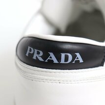 美品○PRADA プラダ 2EE364 レザー トライアングルロゴプレート付き レースアップ ミドルカット スニーカー ホワイト 8 イタリア製 メンズ_画像9