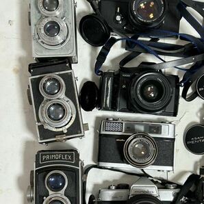 フィルムカメラ 二眼レフカメラなど34台大量まとめ RICOHFLEX Ⅶ PRIMOFLEX minolta NIKONOS PENTAX KONICA OLYMPUS Canon YASHICAの画像2