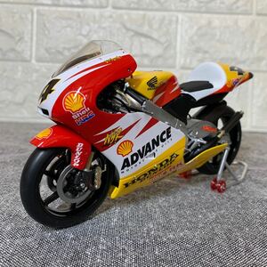 ハセガワ1/12 HONDA NSR250 “SHELL ADVANCE Honda(2000WGP250) 完成品