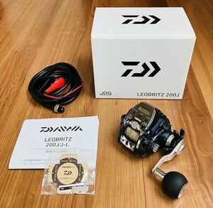 ダイワ レオブリッツ 200J 箱、取説、ライン付 右ハンドル 機関良好 タチウオ、ライトジギング等にDAIWA LEOBRITZ 200J 使用頻度少 24k59h