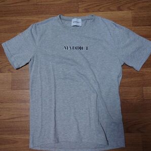 MADDICT ローズロゴTシャツ