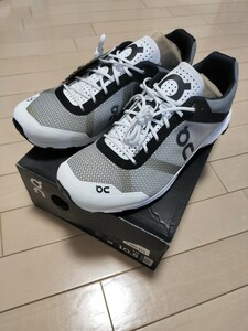 【新品/箱有り】On Cloudrush / オン　クラウドラッシュ　サイズ:28.5/US10.5 グレー×白×黒