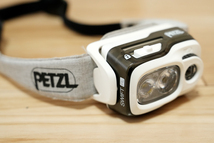 PETZL ペツル スイフトRL E095BA ブラック 予備バッテリー付き_画像4