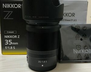 【極美品】Nikon NIKKOR Z 35mm F1.8S +おまけ