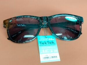 新品未使用■シニアグラス【サングラス+老眼鏡】TekTek　スモーク　度数 2.5 ユニセックス