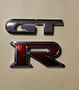 GT-R エンブレム 社外品