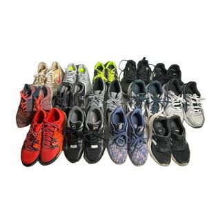 【福0307-30】スニーカーまとめ ランニングシューズ　NIKE ナイキ アディダス アシックス他 23cm 〜14品 靴 運動靴 美品多数 レディース