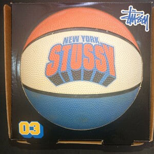 新品未使用品 STUSSY バスケットボール basketball ステューシー 当方購入 日焼けあり