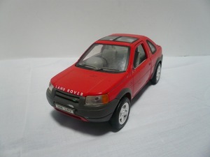 WELLY Land Rover Freelander Red/ランドローバー/赤 レッド/ミニカー 1/24スケール/60サイズ