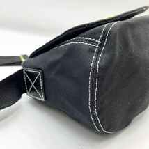 1円●未使用級●Vivienne Westwood ヴィヴィアンウエストウッド デニムキャンバス オーブ金具 ショルダーバッグ 斜めがけ鞄 黒 レディース_画像4