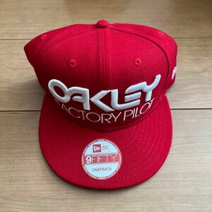 今週末まで出品 オークリー ニューエラ NEW ERA キャップ OAKLEY パイロット 赤 帽子