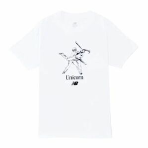 The UnicornグラフィックショートスリーブTシャツ　Sサイズ