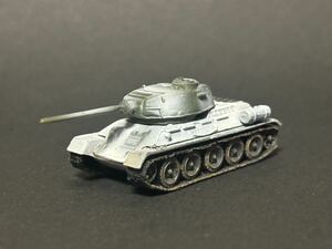 WTM1 1/144 T-34/85中戦車・冬季迷彩(ロシア・1944-45年)【同梱可能】WW2 ソ連赤軍 ワールドタンクミュージアム 海洋堂