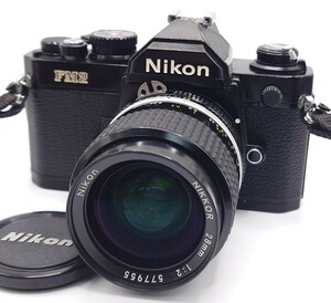 【B02−221】 Nikon New FM2 ブラック ボディ フィルム MF 一眼 レフ カメラ レンズ　NIKKOR 28mm 1:2 シャッター動作OK