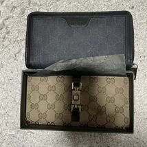 1円スタート！ ブランド財布 まとめ売りウォレット wallet グッチ GUCCI ヴァレンティノ スタッズ トリーバーチ ポーチ_画像2