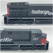 Athearn アサーン　4353 AC4400 GE 267 of the Southern Pacific サザン・パシフィック　HOゲージ_画像4