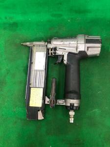 【ジャンク品】★makita(マキタ) 50㎜常圧仕上釘打 AF502 / ITY88X2NIBFY