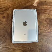 Apple iPad mini 第5世代/256GB/SIMフリー/Wi-Fi+Cellular/シルバー_画像3