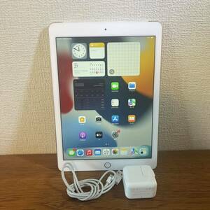 ［美品］Apple iPad Air2/32GB/SIMフリー/Wi-Fi+Cellular/ゴールド②