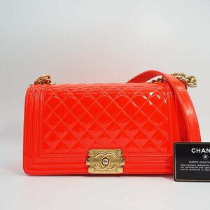 ヤフオク特価 美品 シャネル CHANEL ボーイシャネル マトラッセ チェーンショルダーバッグ 斜め掛け 中古 N104