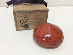 ■4465 朱塗 鳥獣戯画宝珠形香合 共箱 漆器 漆 うるし 骨董品 工芸品 長期保管 ※概要欄と写真をご確認下さい。