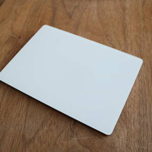 [やや難あり/動作品] Apple Magic Trackpad 2 Wireless Model A1535 MJ2R2J/A マジック トラックパッド 2 Cの画像1