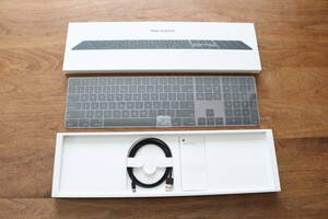 [中古動作品/稀少] Apple Magic Keyboard（テンキー付き/US配列）Space Gray Model A1843 MRMH2LL/A スペースグレイ 