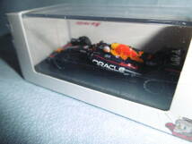 未開封新品 スパーク 1/64 Oracle Red Bull Racing RB18 2022_画像3