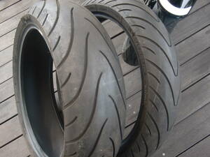 中古タイヤ　まだまだ使用可能　180/55ZR17　120/70ZR17　ミシュランパイロットロード２