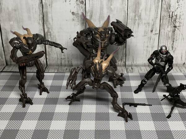 アメトイ　CRYSIS2 クライシス2　4インチ アクションフィギュア　ユニマックストイズ 豆魚雷