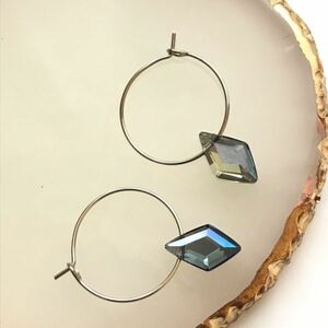  hand made .... glass beads. simple hoop earrings stainless steel 