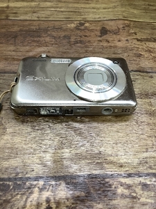 CASIO EXLIM EX-S10　通電動作未確認　シルバー デジカメ コンパクトデジタルカメラ　現状品
