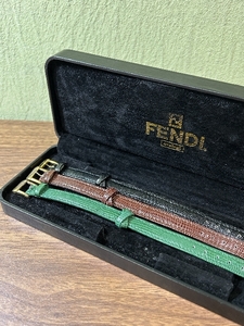 《FENDI フェンディ チェンジベルト 3本セット ケース付き》替えベルトのみ ブラウン/グリーン/ブラック 本革 レザー ロゴ 現状品