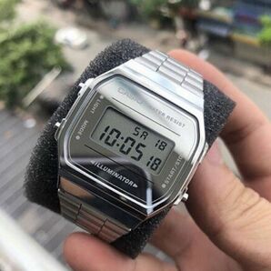 カシオ　デジタル腕時計　新品　シンプルデザイン　国内未発売　海外輸入モデル