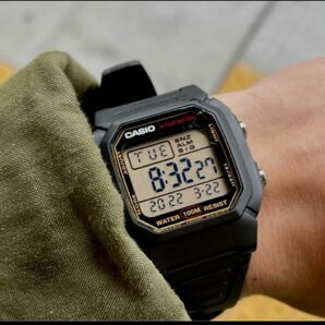 カシオ　デジタル腕時計　新品　ビッグフェイス 八角フォルム　海外逆輸入モデル