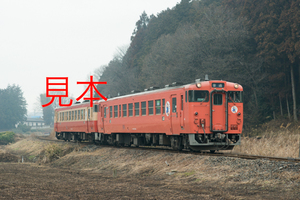 鉄道写真データ（JPEG）、00782834、キハ40系（1004）、JR烏山線、鴻野山〜大金、2017.02.23、（7217×4817）