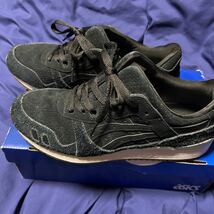 送料無料　asics GEL-LYTE3 HL7X2 アシックス ゲルライト3 27.5㎝黒スエード　ゲルカヤノ　ゲルクアンタム　ニューバランス　574 1300_画像1