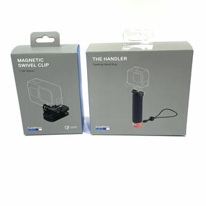 良品 GoPro ゴープロ アクセサリー2点セット フローティングカメラグリップ AFHGM-002 スイベルクリップ マグネット付き ATCLP-001箱付きの画像1