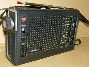 ♪♪Sony ICF-5300 中古動作品 BCL♪♪