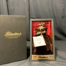 未開栓 Blanton's BOURBON WHISKY ブラントン バーボン ウイスキー 46.5% 750ml 箱 巾着付き 古酒 お酒 1991年 Blantons _画像9